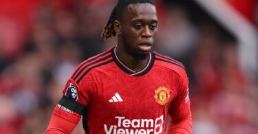 West Ham Inamtaka Aaron Wan-Bissaka wa Man United